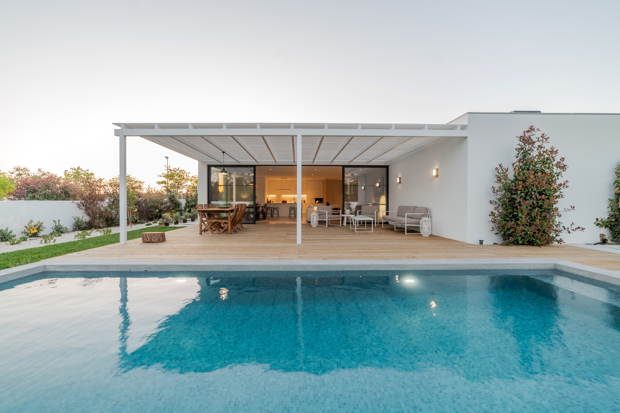 Modern House With Garden Swimming Pool And Wooden Deck 1.jpg